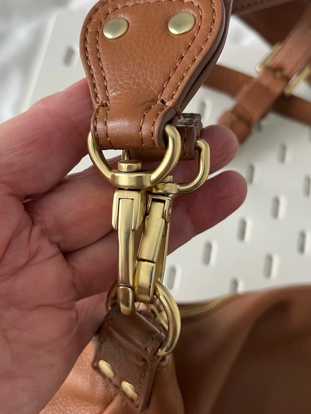 Quince Sloane Shoulder bag with Crossbody strap